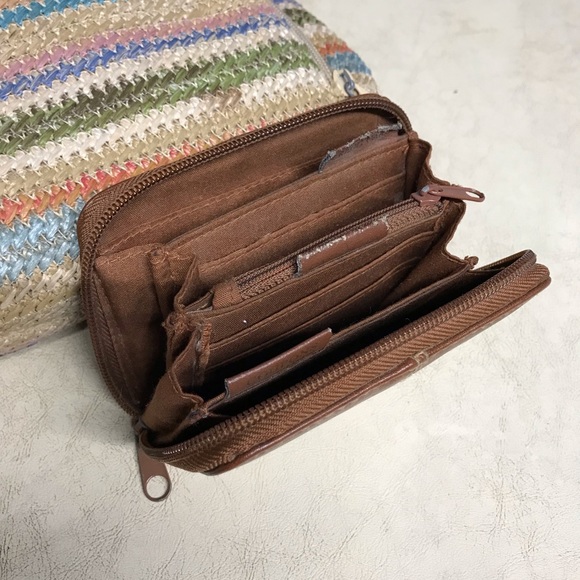 Purse - Picture 4 of 9